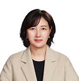 Seol, Kyong A Retail & Corporate Finance Division